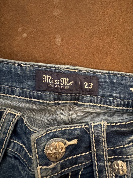 Miss Me Women's Blue Flare Jeans with Faded Detailing - Picture 5 of 6